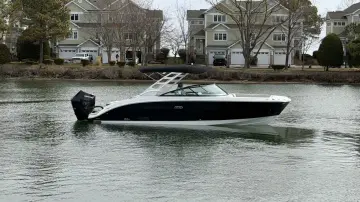 Sea Ray SDX 270 Outboard