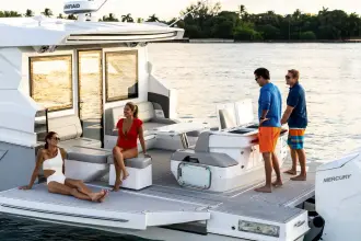 Thumbnail von Cruisers Yachts 50 GLS OB