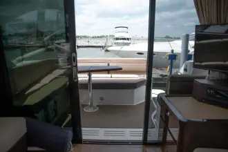 Thumbnail von Sea Ray 400 Sundancer