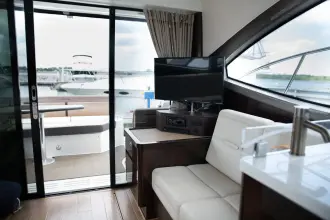 Thumbnail von Sea Ray 400 Sundancer