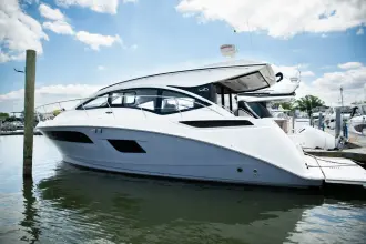 Thumbnail von Sea Ray 400 Sundancer