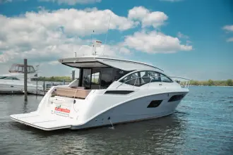 Thumbnail von Sea Ray 400 Sundancer