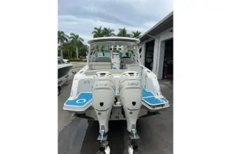Thumbnail von Boston Whaler 320 Vantage