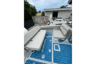 Thumbnail von Boston Whaler 320 Vantage