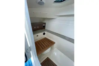 Thumbnail von Boston Whaler 320 Vantage