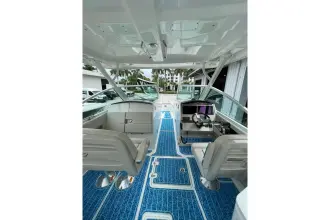 Thumbnail von Boston Whaler 320 Vantage
