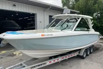 Thumbnail von Boston Whaler 320 Vantage