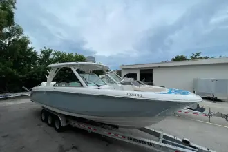 Thumbnail von Boston Whaler 320 Vantage