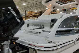 Thumbnail von Formula 350 Crossover Bowrider