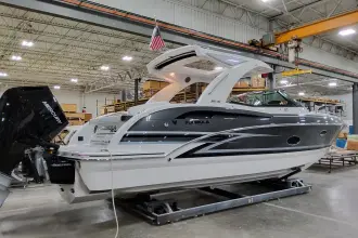 Thumbnail von Formula 350 Crossover Bowrider