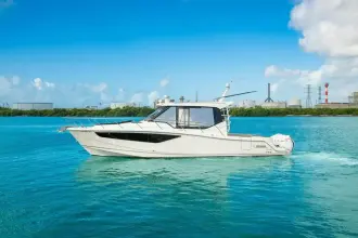 Boston Whaler 40 `