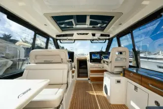 Thumbnail von Boston Whaler 40 `