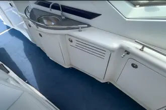Thumbnail von Sea Ray 400 Sundancer