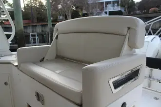 Thumbnail von Boston Whaler 350 Realm