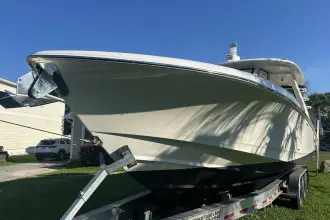 Thumbnail von Boston Whaler 350 Realm