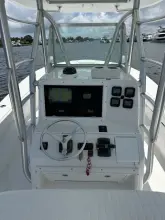 Thumbnail von Regulator 32 Center Console INVICTUS