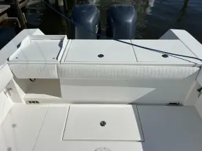 Thumbnail von Regulator 32 Center Console INVICTUS