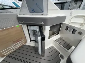 Thumbnail von Sea Ray SLX 310 Outboard