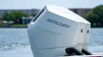 Thumbnail von Sea Ray SLX 310 Outboard