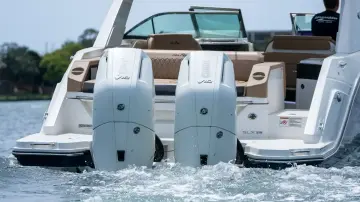 Thumbnail von Sea Ray SLX 310 Outboard