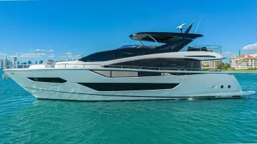 Sunseeker 88 Yacht HIDEOUT