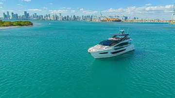 Thumbnail von Sunseeker 88 Yacht HIDEOUT
