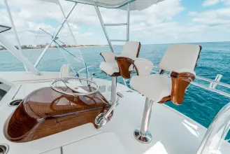 Thumbnail von Viking 48 Convertible