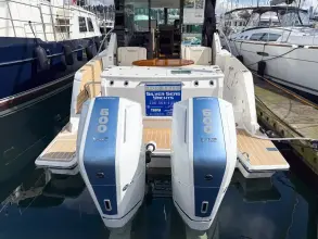 Thumbnail von Tiara Yachts 43LE