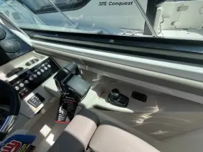 Thumbnail von Boston Whaler 330 Vantage