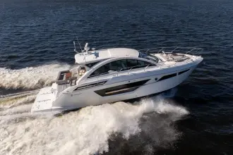 Thumbnail von Cruisers Yachts 50 Cantius