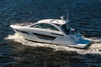 Thumbnail von Cruisers Yachts 50 Cantius