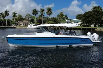Thumbnail von Cruisers Yachts 38 VTR