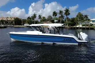 Thumbnail von Cruisers Yachts 38 VTR