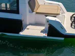 Thumbnail von Cruisers Yachts 38 VTR EC