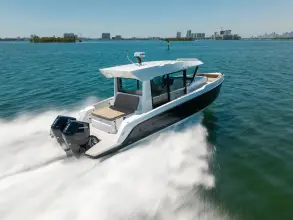 Thumbnail von Cruisers Yachts 38 VTR EC