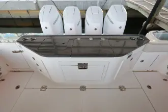 Thumbnail von Boston Whaler 405 Conquest