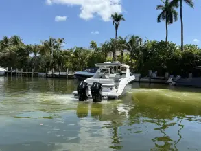 Thumbnail von Sea Ray SLX 400 Outboard
