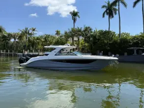 Thumbnail von Sea Ray SLX 400 Outboard