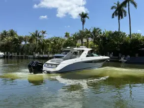 Thumbnail von Sea Ray SLX 400 Outboard