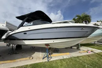 Sea Ray SLX 280 Outboard