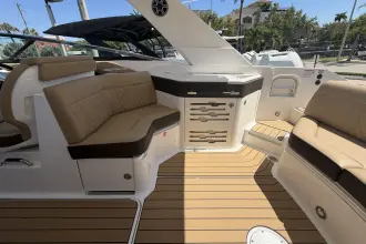 Thumbnail von Sea Ray SLX 310 Outboard