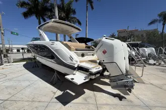 Thumbnail von Sea Ray SLX 310 Outboard