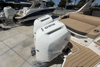 Thumbnail von Sea Ray SLX 310 Outboard