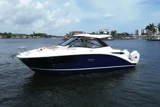 Sea Ray 320 Sundancer Outboard