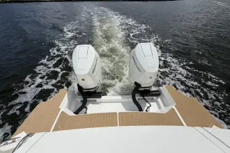 Thumbnail von Sea Ray 320 Sundancer Outboard