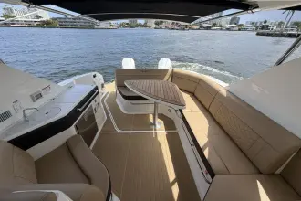 Thumbnail von Sea Ray 320 Sundancer Outboard