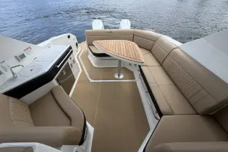 Thumbnail von Sea Ray 320 Sundancer Outboard