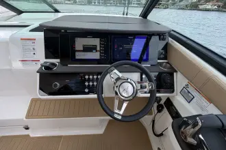 Thumbnail von Sea Ray 320 Sundancer Outboard