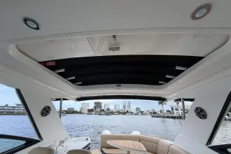 Thumbnail von Sea Ray 320 Sundancer Outboard
