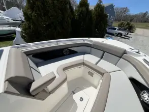 Thumbnail von Boston Whaler 330 Vantage